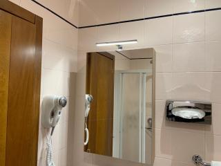 Suites Marilia Apartments Pool Side - Suite Livorno Holiday Home Group - Livorno - 2
