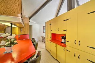 Woodsy Willow Creek Getaway with Pool and Deck! - Willow Creek - 2