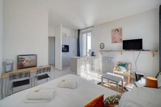 IMMOGROOM - Bourgeois building - Quiet - Parking - Sea view - Cannes - 3