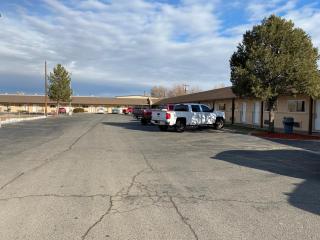Four Corners Inn - 5