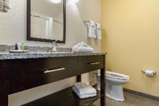 Sleep Inn & Suites Devils Lake - 8