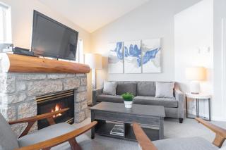 Tyndall Stone by Outpost Whistler - Whistler - 1