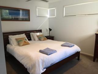 Woolamai Beach Haven, Easter special, reduced price, wine & chocs - Cape Woolamai - 5