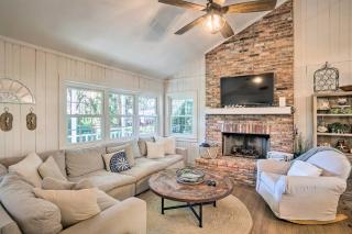 Charming Simons Cottage with Porch Half Mi to Beach - Demere Park - 7