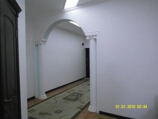 Vip апартаменты три квартиры на одной площадке одна 3х комнатная с 2мя санузлами площадью 140м2 две 2х комнатные площадью по 100м2 - 6