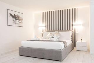 Unforgettable Split Level Jacuzzi Suite Navona - Top Collection - Roma - 9