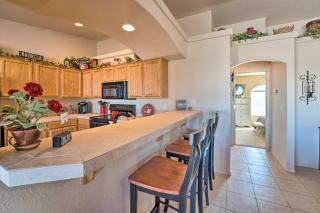 Lake Havasu Home with Fire Pit and Grill, 4 Mi to Lake - Lake Havasu City - 2