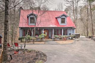 Pigeon Forge Cabin with Hot Tub, 12 Mi to Dollywood! - Pigeon Forge - 7
