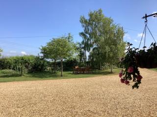 The Retreat, Clematis cottages, Stamford - 1