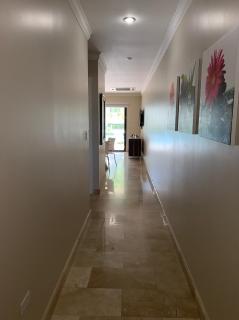 112: 1-Bedroom Grd floor condo w/patio. Palm Beach - Palm-Eagle Beach - 9