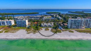 LaPlaya 202E Catch the gentle Gulf breezes on your private balcony beneath the swaying palms - Longboat Key - 9