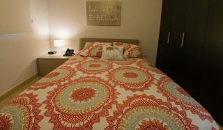 112: 1-Bedroom Grd floor condo w/patio. Palm Beach - Palm-Eagle Beach - 5