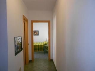Girasole sul mare ,new kitchen with wash disher , air conditioning, garage moto, 200 m from centre, 300 m from beach ,wifi, - Santa Teresa Gallura - 8