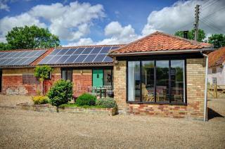 East Green Farm Cottages - The Granary - Saxmundham - 6