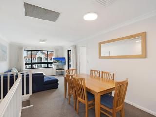 Calypso Plaza Resort Unit 417 - Gold Coast - 7