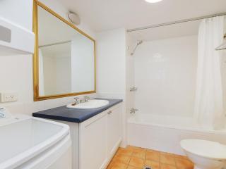 Calypso Plaza Resort Unit 417 - Gold Coast - 4
