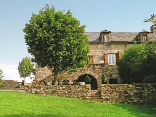 Cosy holiday home with garden - Saint-Geniez-dʼOlt - 5