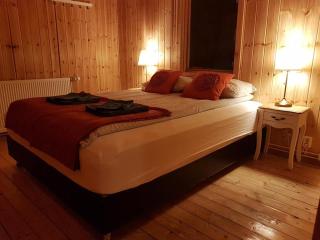 Guesthouse Didi - Flagbjarnarholt - 4