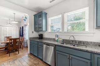 1120 E Arctic Ave - Neptune's Folly - Ocean View - Folly Beach - 3