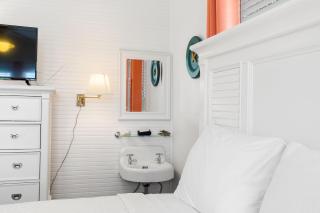 1120 E Arctic Ave - Neptune's Folly - Ocean View - Folly Beach - 2