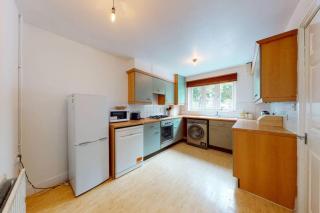 Super 2 bed House wPrivateParking&PrivateGarden - London - 9