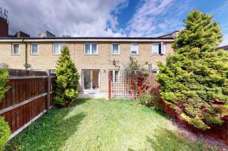 Super 2 bed House wPrivateParking&PrivateGarden - London - 4
