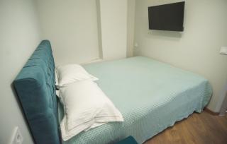 Small paradise by the old bridge - 2