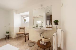 CASA AMORA Studio Apartments - 6