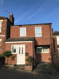 Cosy house, 3 bedrooms, private parking, wifi, patio - 1