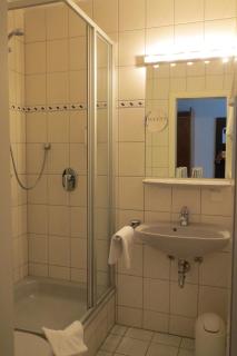 Lindner's Hotel - 4