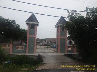 MRI Residence - Homestay in Sg Buloh with Swimming Pool - No Pork&Alcohol Allowed - 0