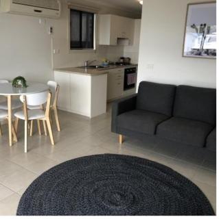 Beach Cabin Apollo Bay - 4