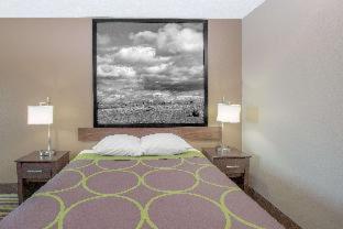 Super 8 by Wyndham Hastings - 6