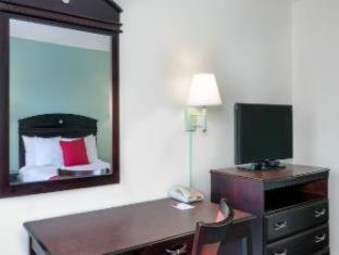 Ramada by Wyndham Pelham - Pelham - 8