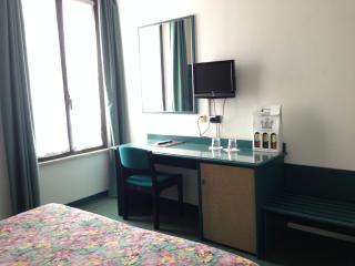 Hotel Plaza - 6
