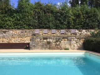 Dans la bastide de Domme - piscine chauffée, parking privé - Domme - 9