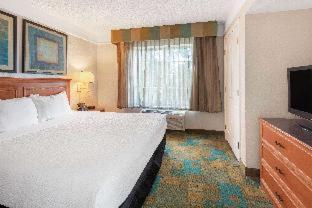 La Quinta by Wyndham Ft. Lauderdale Plantation - 9