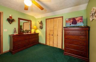 Bearfootin' Holiday home - 2