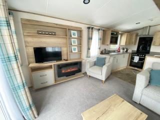 Goosewing Lakeside Lodge - South Cerney - 5