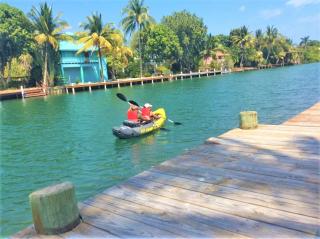 White Turtle Belize, a luxury waterfront villa - 2