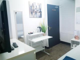 Townhouse 105 - Huddersfield - 2