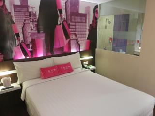 favehotel MEX Tunjungan Surabaya - 5