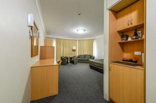 Golden Guitar Motor Inn - Tamworth - 4