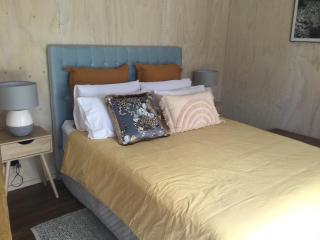 Warkworth Barn Retreat - 4