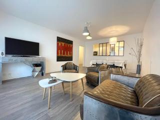 L'IDEAL 112 - 85m2, 2 chambres, Parking & Cabine de plage - Deauville - 0