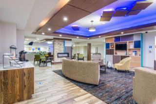 Comfort Inn & Suites - Montrose Hill - 6