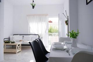 Filia's Family Apartment - Archangelos - 0