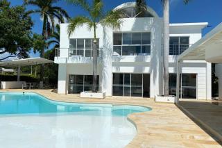 Espectacular Casa Condominio Lagos del Peñón Girardot-Colombia - Girardot - 5