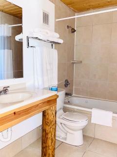 Country Cabins Inn - Lyman - 3