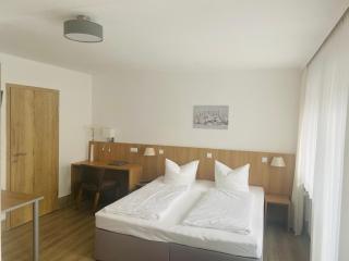 Bodenseehotel Krone & Gästehaus - Bodman-Ludwigshafen - 1